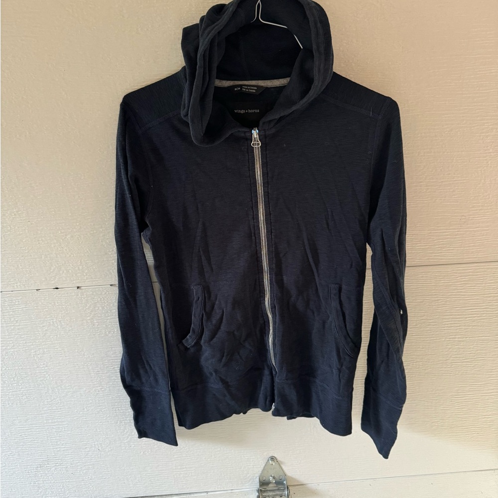Wings and horns zip up hoodie, men’s size medium
